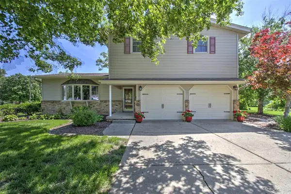 3012 Crestwood Drive, Decatur, IL 62521