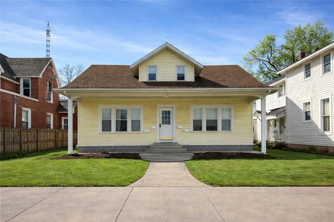 1617 Lafayette Avenue, Mattoon, IL 61938 - #1