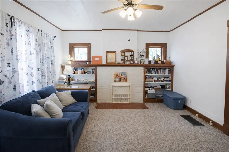 1617 Lafayette Avenue, Mattoon, IL 61938 - #2