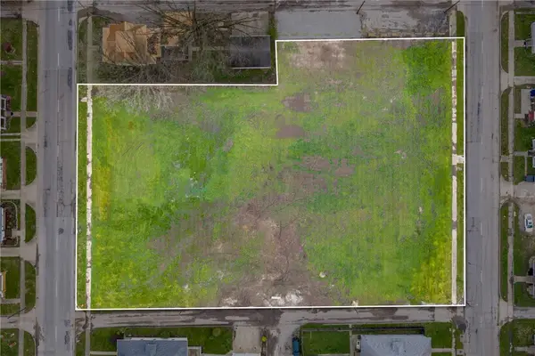 1006 S Central Avenue, Paris, IL 61944