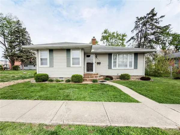 610 Pine Street, Marshall, IL 62441