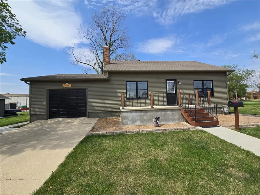 509 South Street, Effingham, IL 62401 - #2