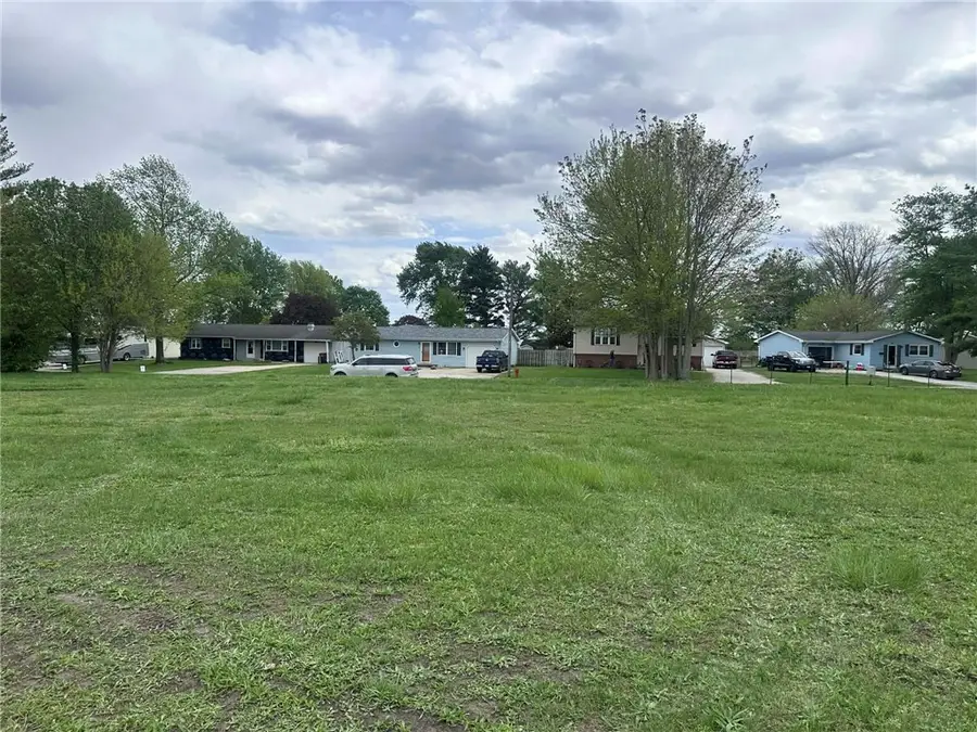 713 Walnut Street, Humboldt, IL 61931 - #2