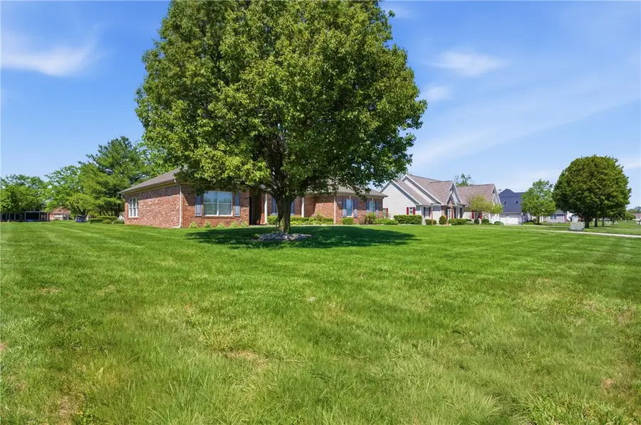 1709 Broadmoor, Mattoon, IL 61938 - #3
