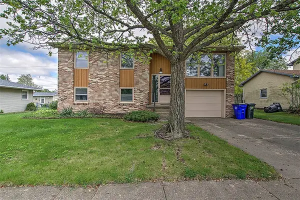 1744 N Oakcrest Avenue, Decatur, IL 62526