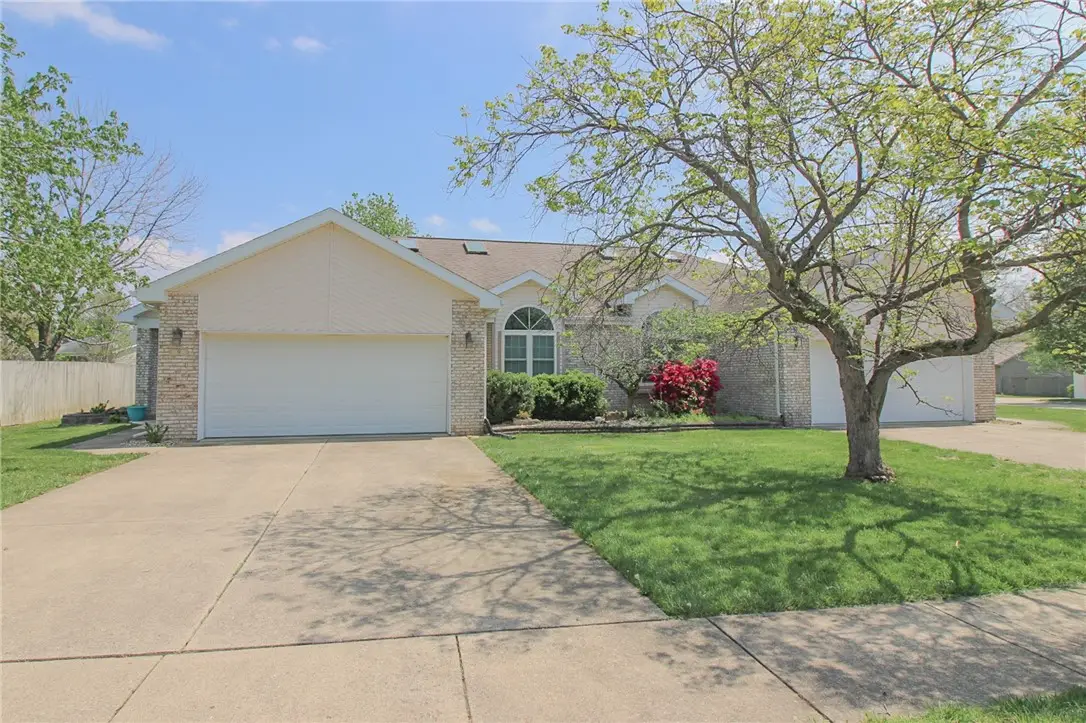 9 Yearling Court, Charleston, IL 61920 - #1