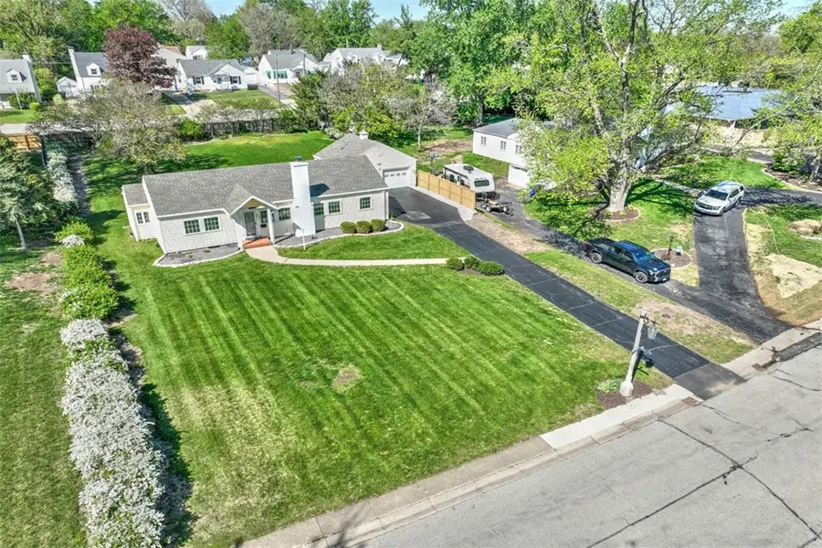 216 Southmoreland Place, Decatur, IL 62521 - #3