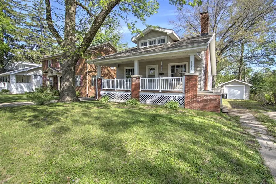 1336 W Riverview Avenue, Decatur, IL 62522 - #2