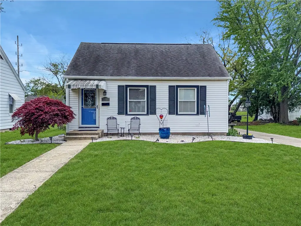 1609 Olive Avenue, Mattoon, IL 61938 - #1