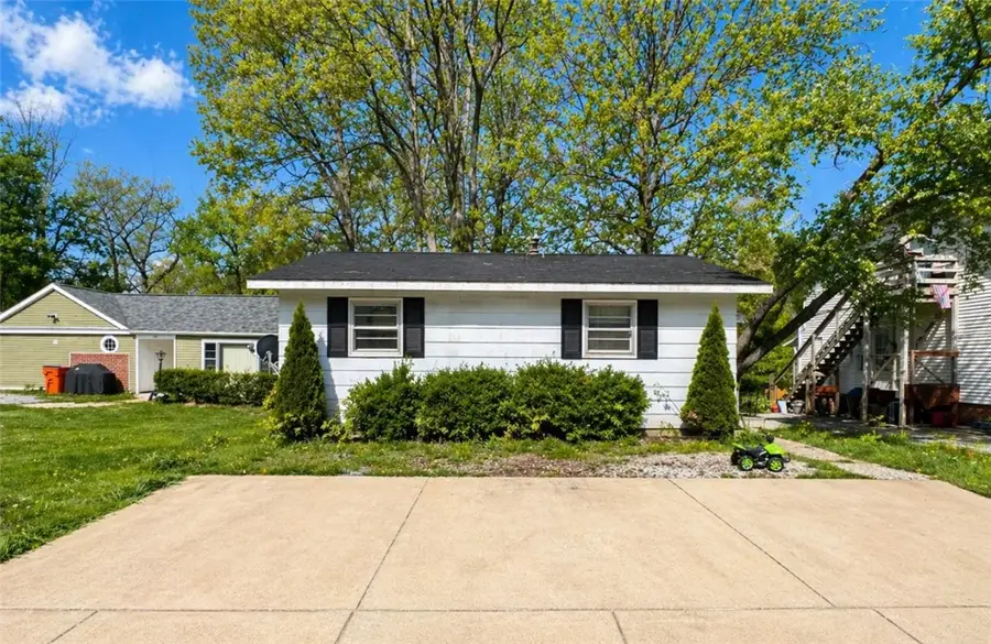 1034 9th Street, Charleston, IL 61920 - #2