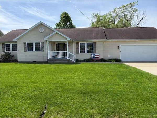 302 Douthit Drive, Newton, IL 62448