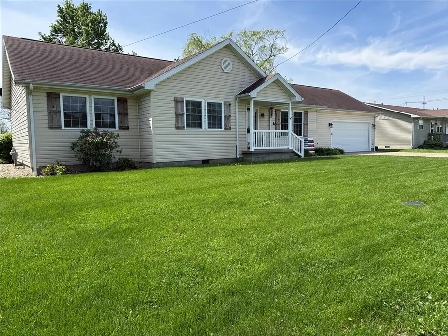 302 Douthit Drive, Newton, IL 62448 - #2