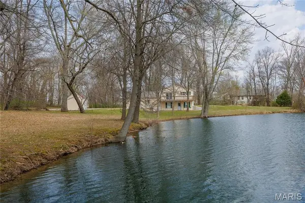 2515 E Primrose Lane, Altamont, IL 62411