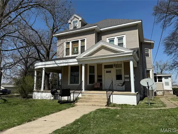 300 E 2nd Street, Pana, IL 62557