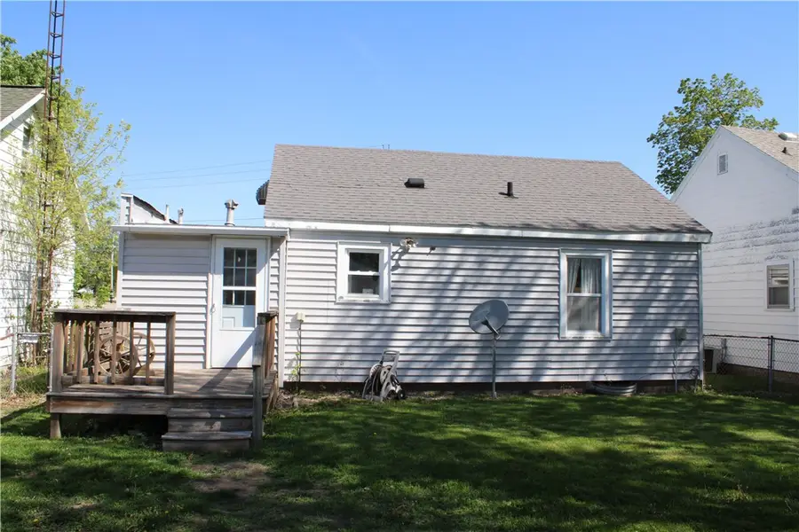 3017 Marshall Avenue, Mattoon, IL 61938 - #2