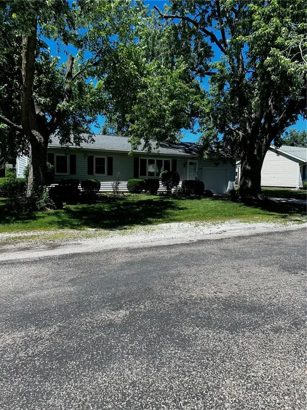 1509 W North First Street, Shelbyville, IL 62565