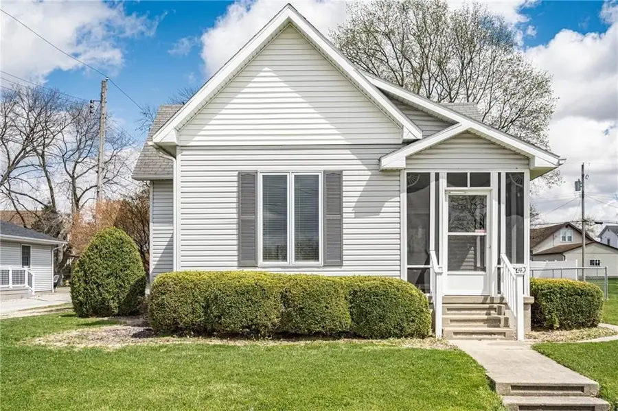 514 N 4th Street, Effingham, IL 62401 - #2