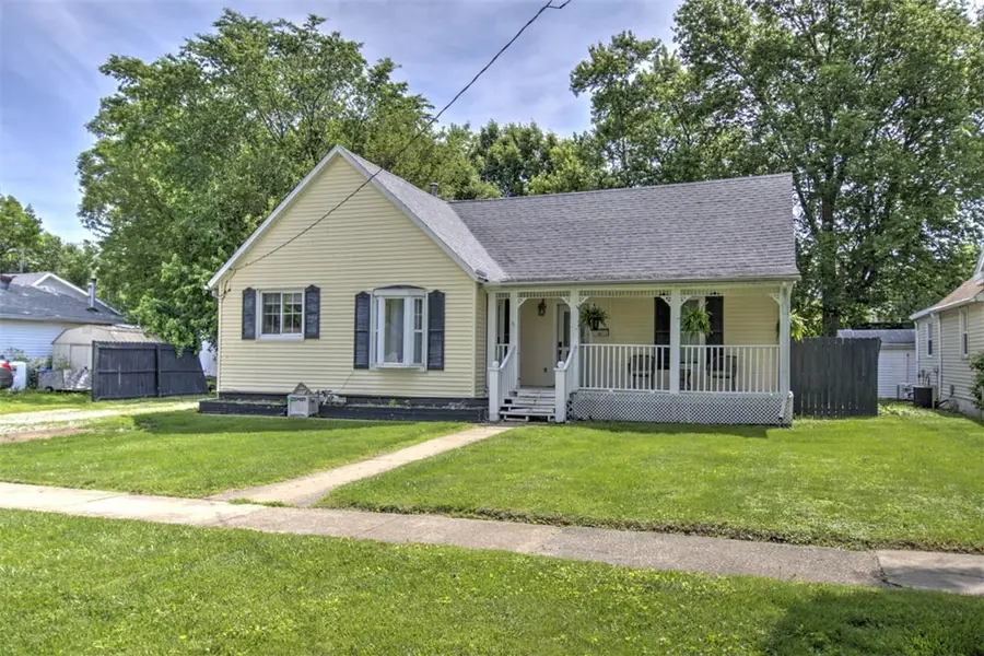 511 Buchanan Drive, Monticello, IL 61856 - #2