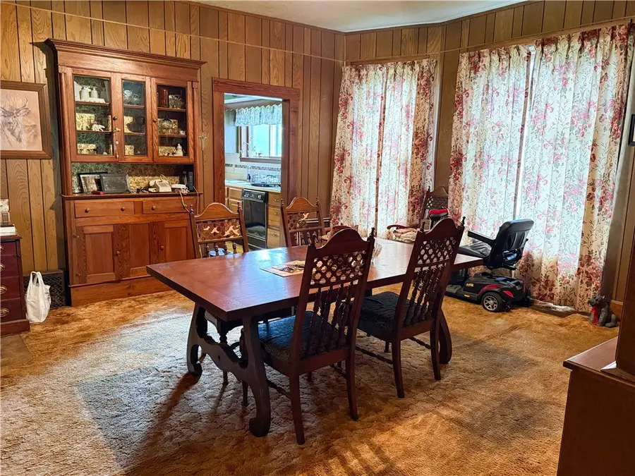 105 S Mulberry Street, Farina, IL 62838 - #2