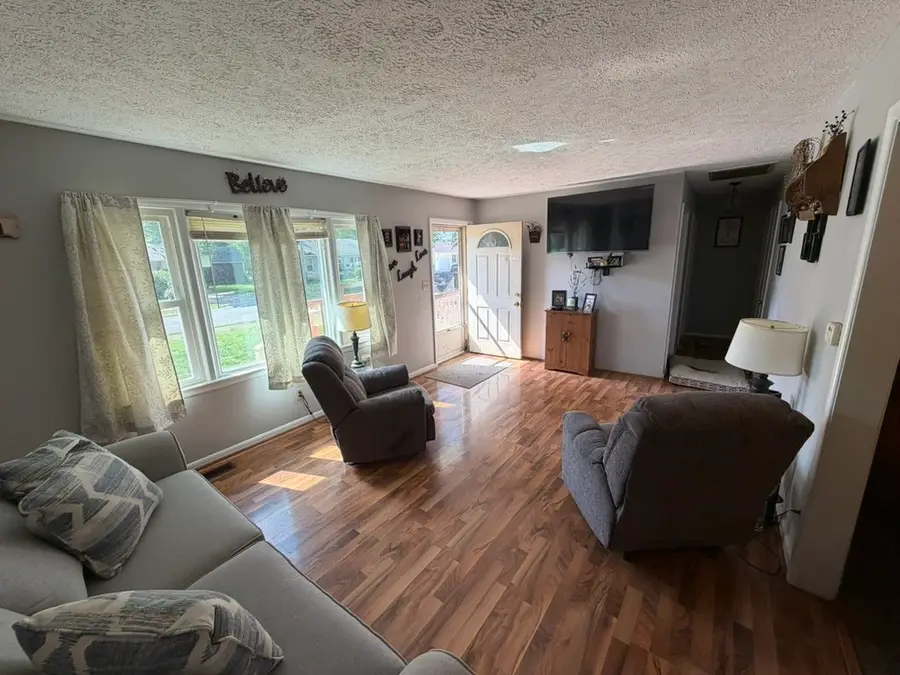 608 S Argus Street, Robinson, IL 62454 - #3