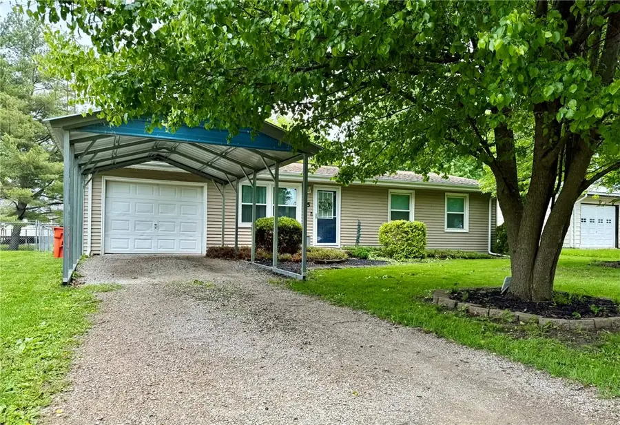 75 Cherry Court, Mattoon, IL 61938 - #3