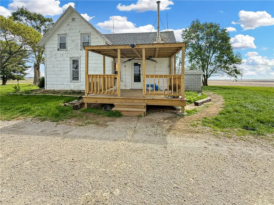 21156 County Road 1130n, Ashmore, IL 61912 - #3