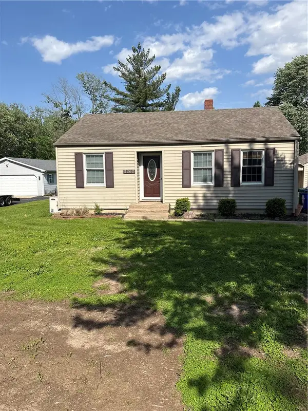 3260 N Brett Avenue, Decatur, IL 62526