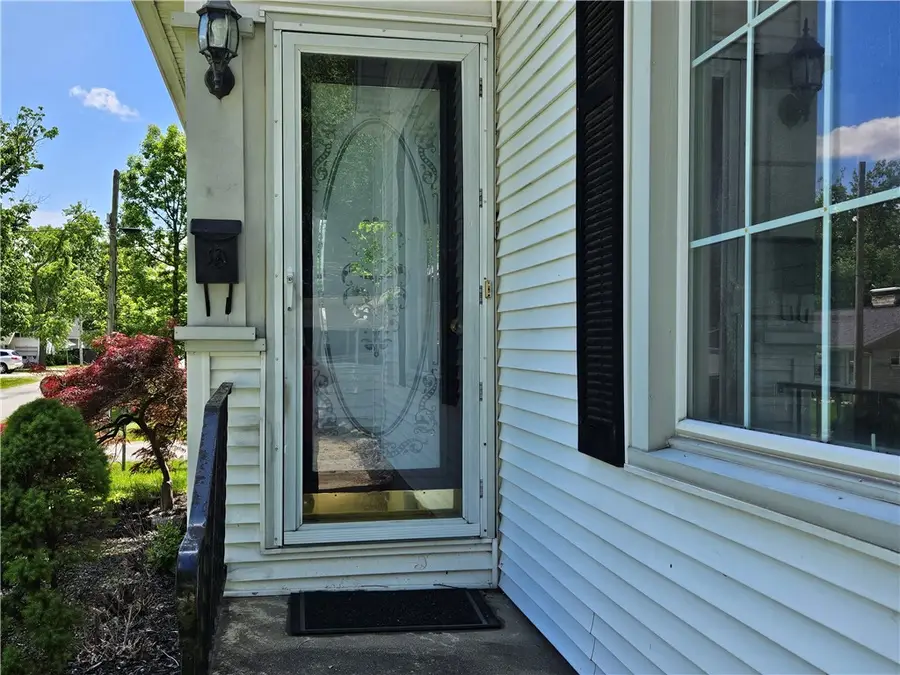 305 N Madison Street, Sullivan, IL 61951 - #3