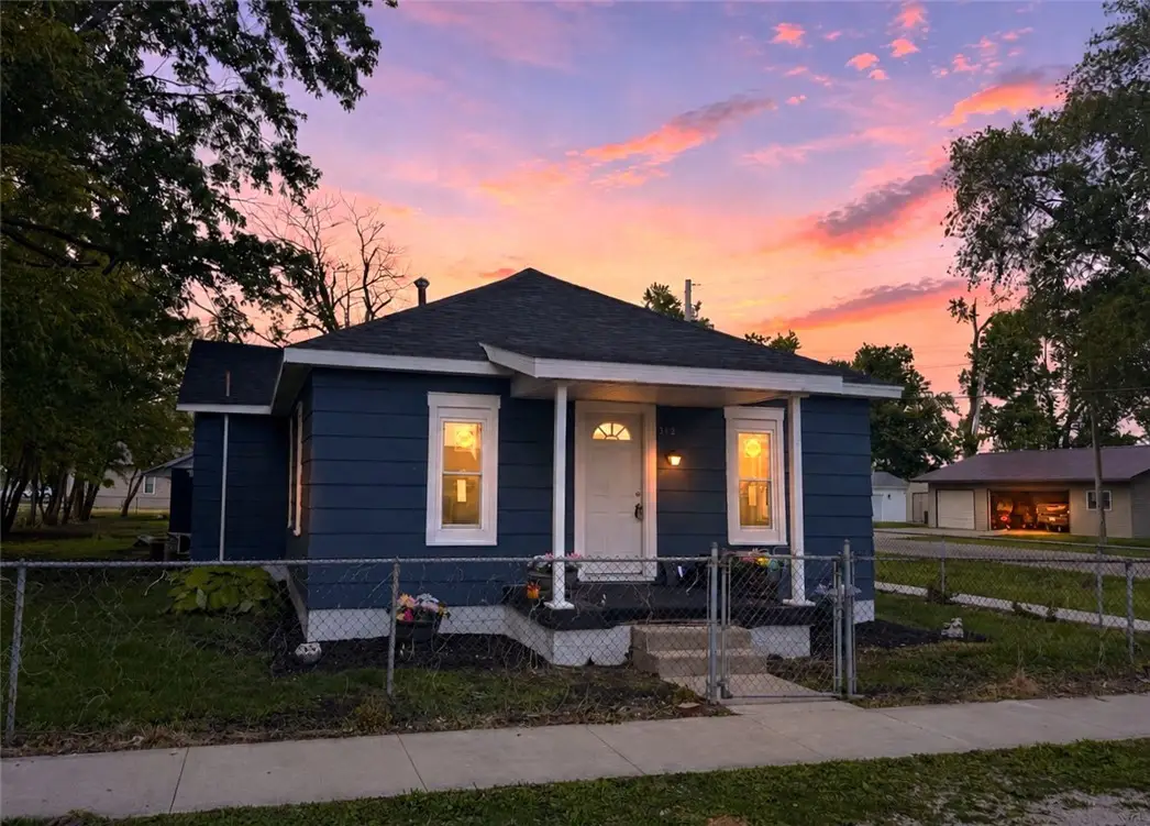 312 E Collett Street, Oakwood, IL 61858 - #1