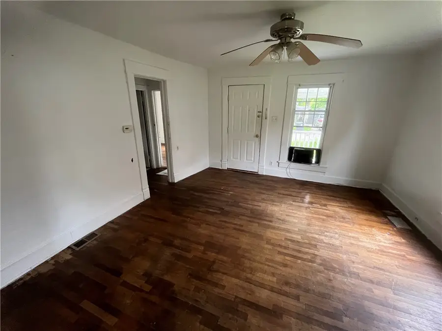 332 W Tyler Avenue, Charleston, IL 61920 - #3