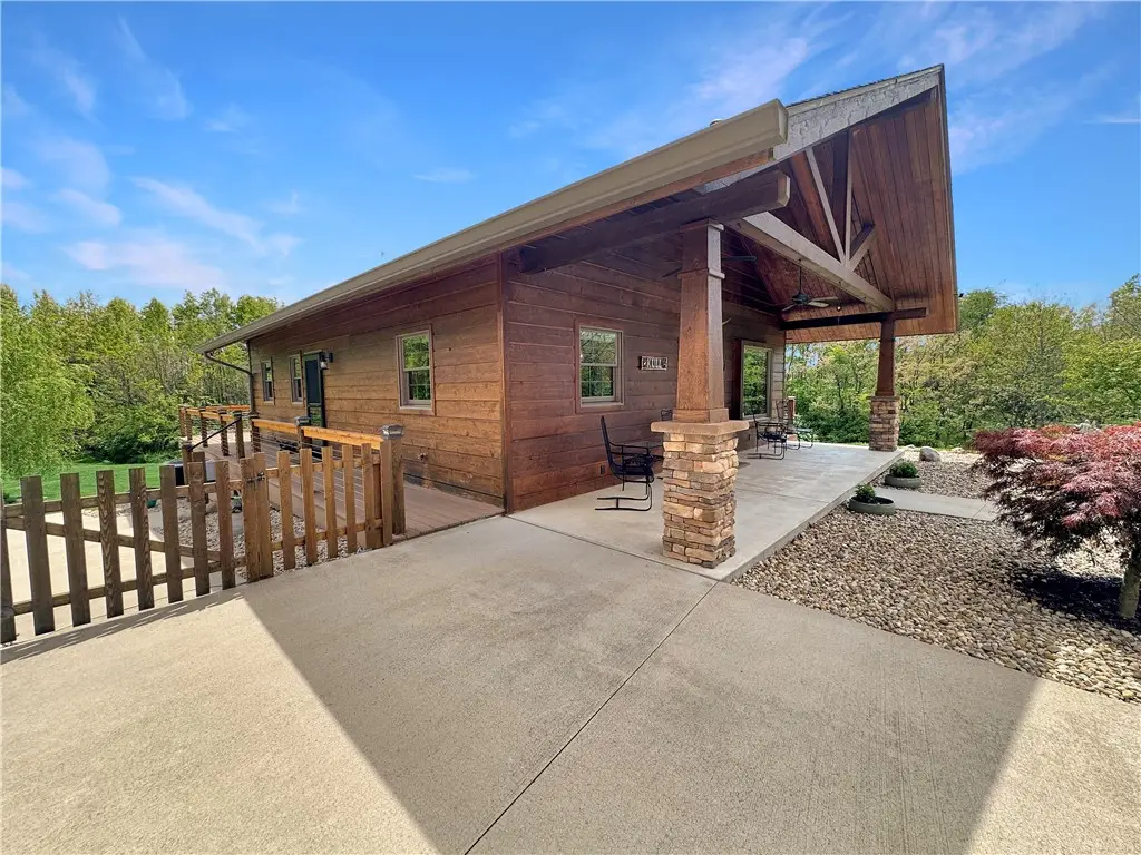 1072 County Road 2000e, Casey, IL 62420 - #1
