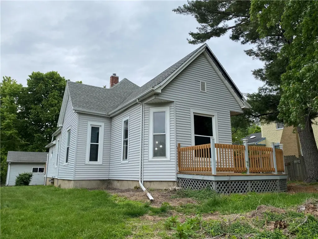 111 Jackson Avenue, Charleston, IL 61920 - #1