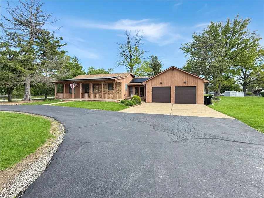 4 Southern Drive, Decatur, IL 62521 - #2