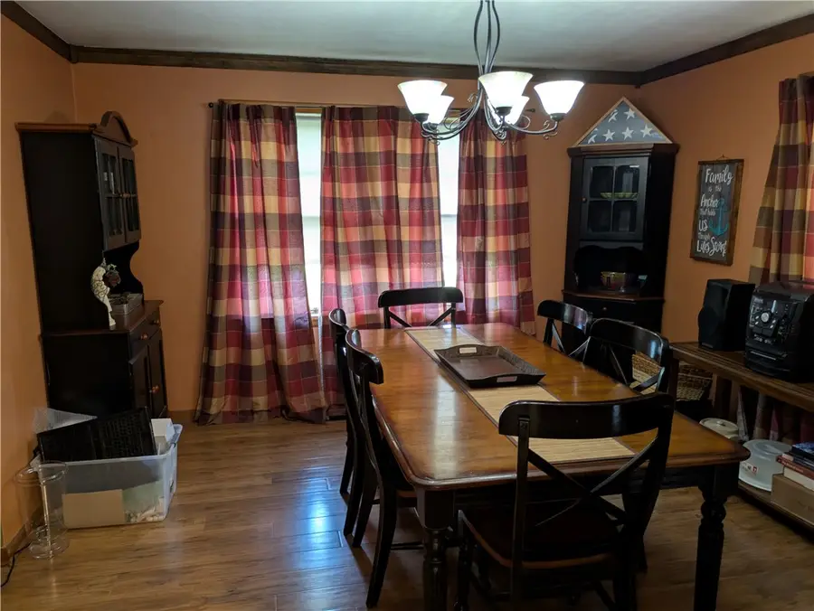 629 E Court Street, Paris, IL 61944 - #3