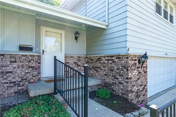 4512 N Butler Drive, Decatur, IL 62526