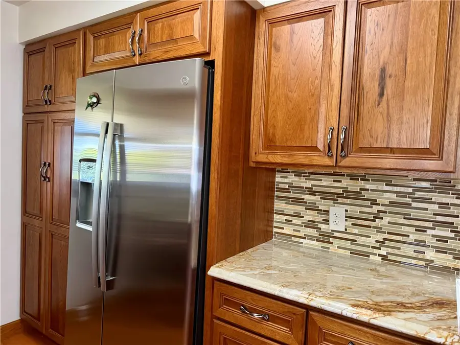 131 Westview Drive, Mattoon, IL 61938 - #3
