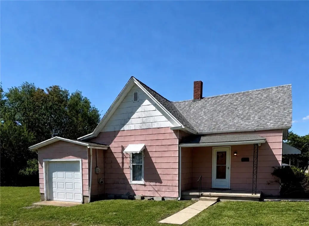 501 Walcott Street, Paris, IL 61944 - #1
