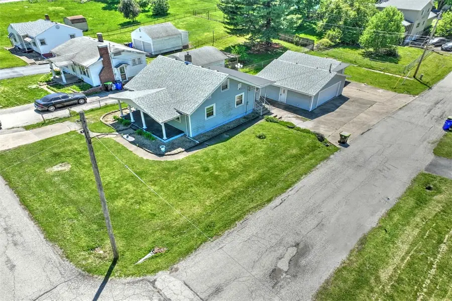 665 N 34th Street, Decatur, IL 62521 - #3