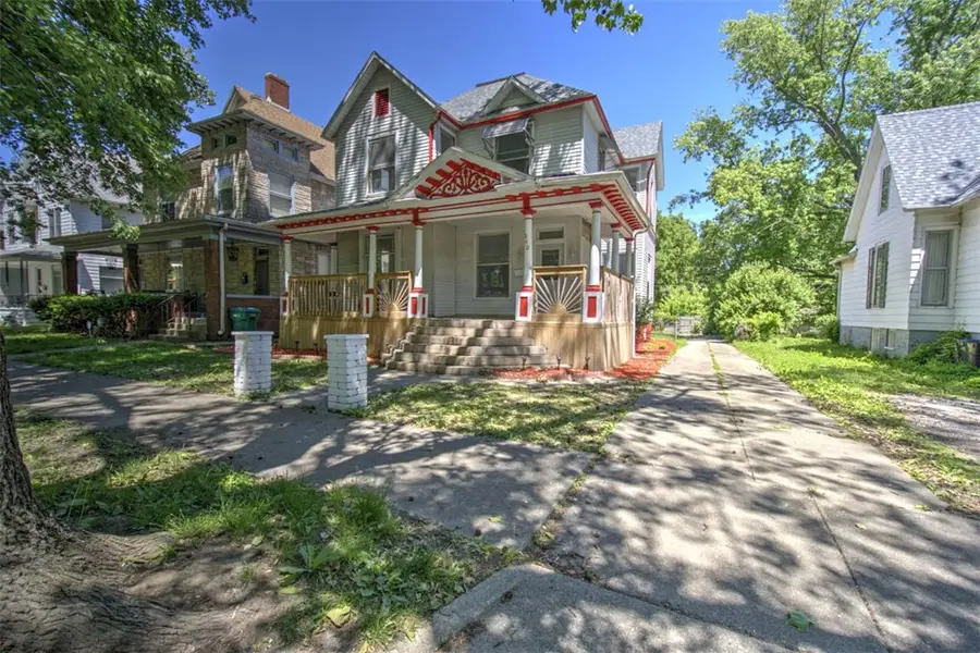 840 W William Street, Decatur, IL 62522 - #2