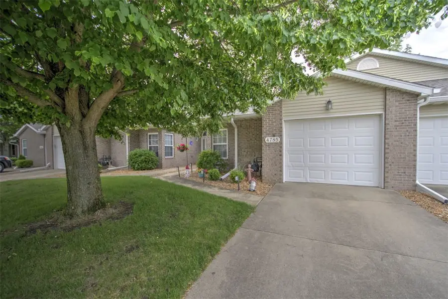 4785 Arbor Court, Decatur, IL 62526 - #2