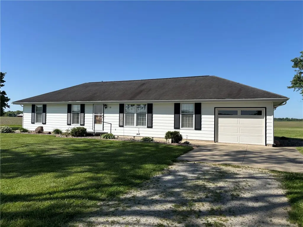 73 E County Road 925 N Street, Montrose, IL 62445 - #1