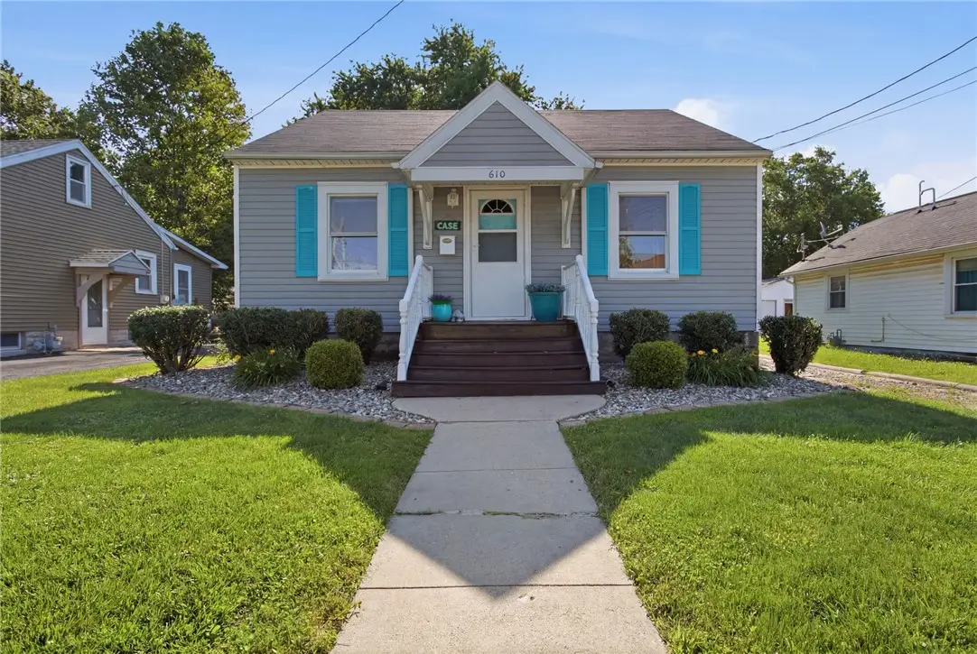 610 S Mulberry Street, Effingham, IL 62401 - #1
