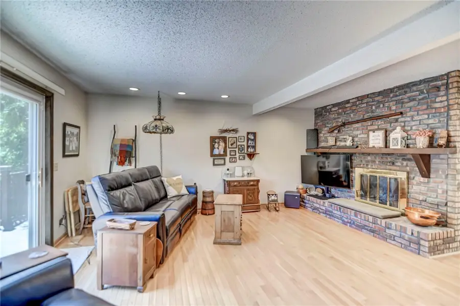 3058 Blackstone Drive, Decatur, IL 62522 - #3