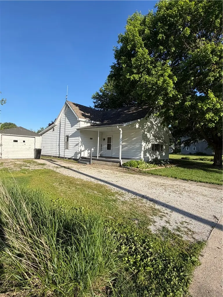 105 Wabash Avenue, Catlin, IL 61817 - #3