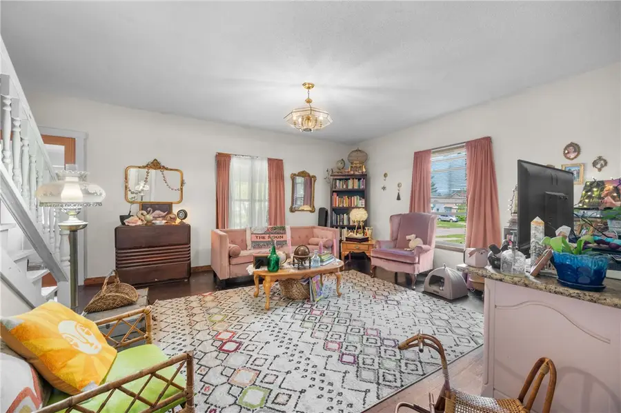 516 Maple Avenue, Paris, IL 61944 - #2