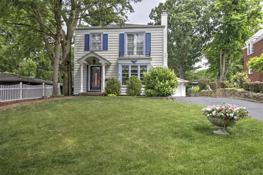1440 W Sunset Avenue, Decatur, IL 62522 - #1