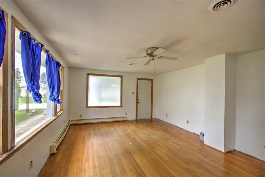 1042 N 33rd Street, Decatur, IL 62521 - #3