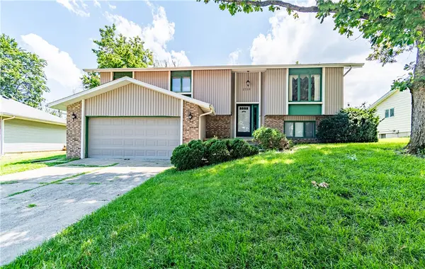 2326 N Longwood Drive, Decatur, IL 62526