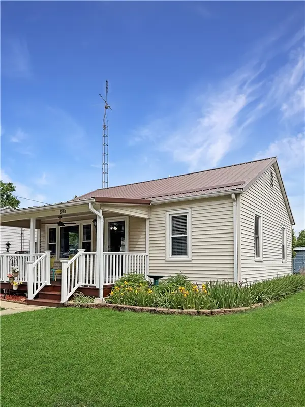 600 Oklahoma Avenue, Mattoon, IL 61938