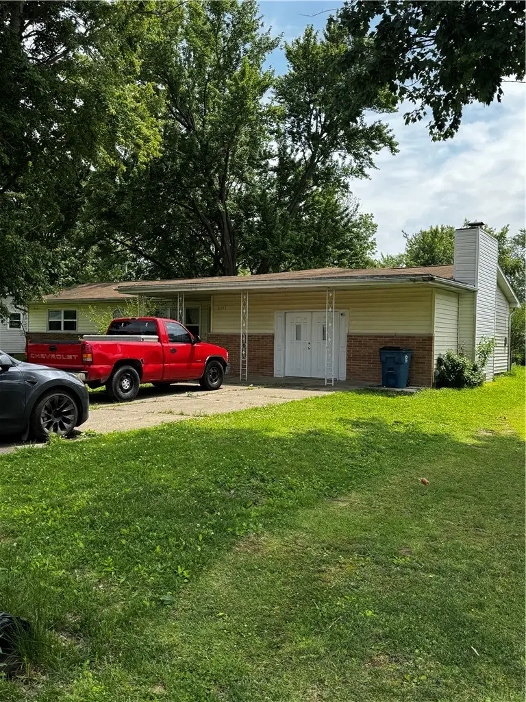 2303 Mimosa Drive, Olney, IL 62450 - #2